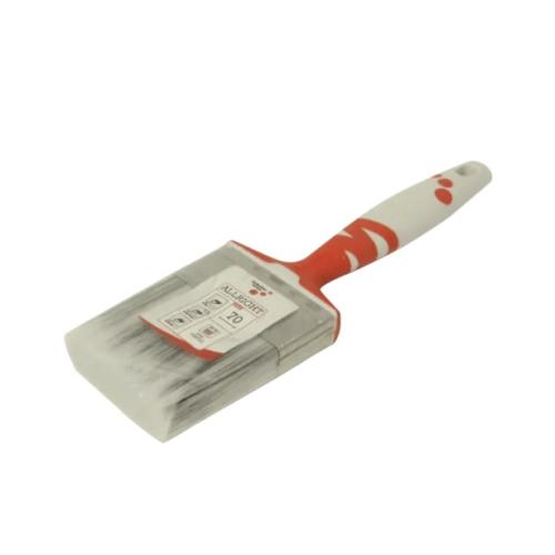 Flad malerpensel med hvidt og rødt håndtag og sølvfarvede børster, isoleret på en hvid baggrund.
